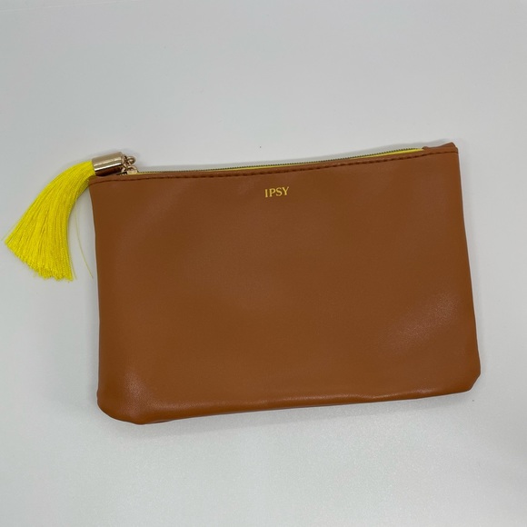 Ipsy bag bundle - Picture 9 of 14